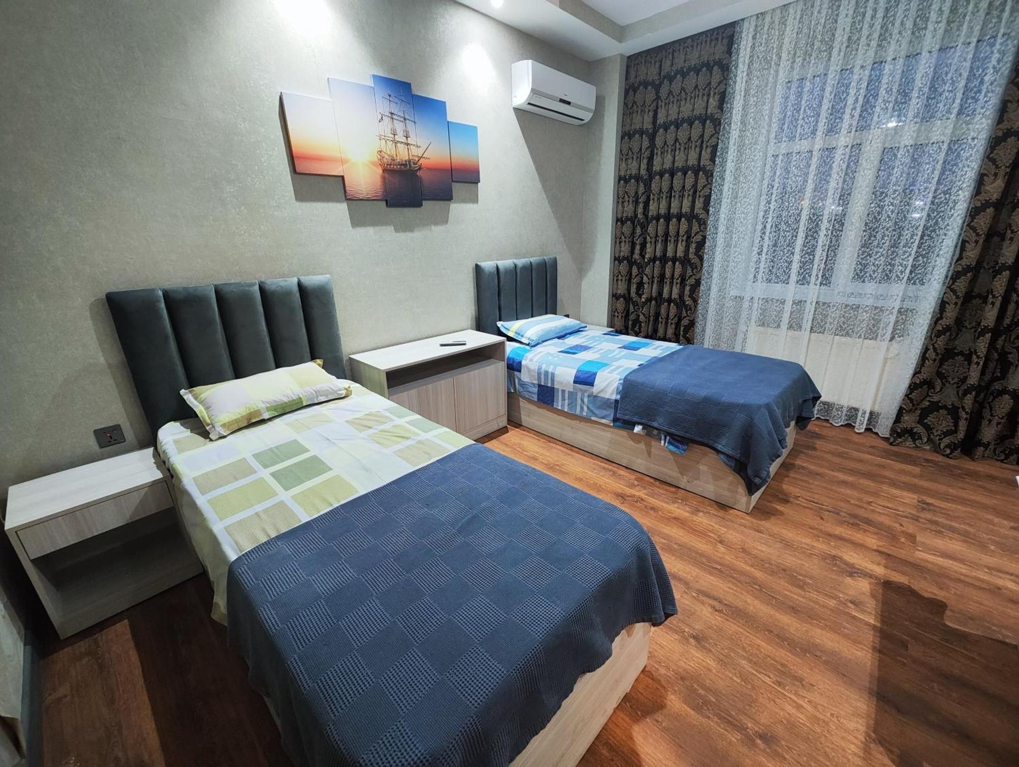 Gemi Hotel Sumqayıt Exteriör bild